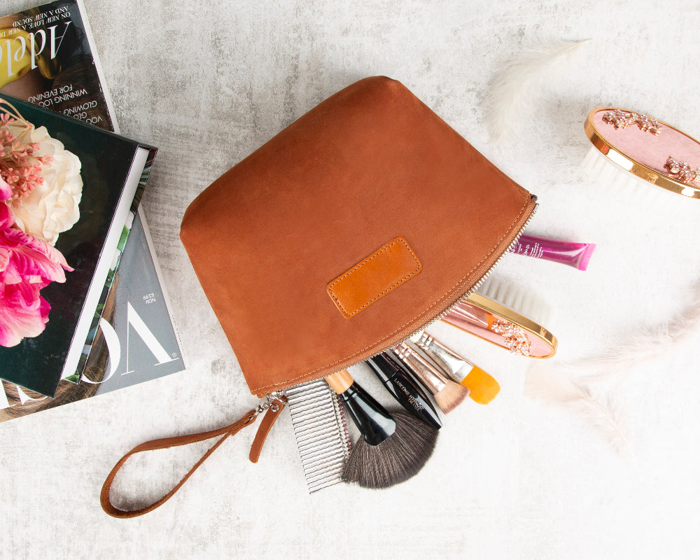 Luna Leather Makeup Bag – Genuine Leather Toiletry & Dopp Kit for Men & Women for Travel Elegance | Minimal & Handcrafted