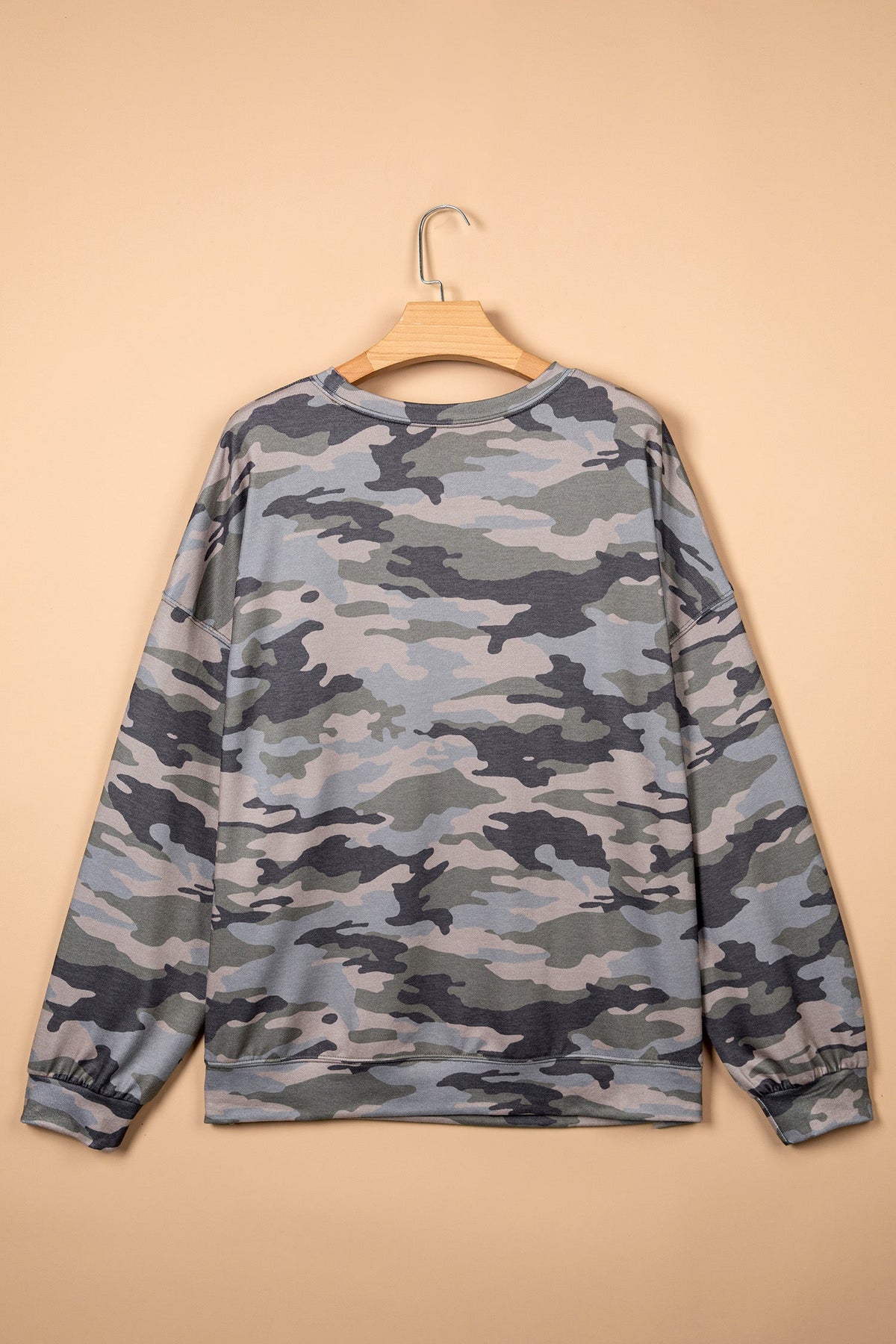 Plus Size Camo Crew Neck Long Sleeve Sweatshirt