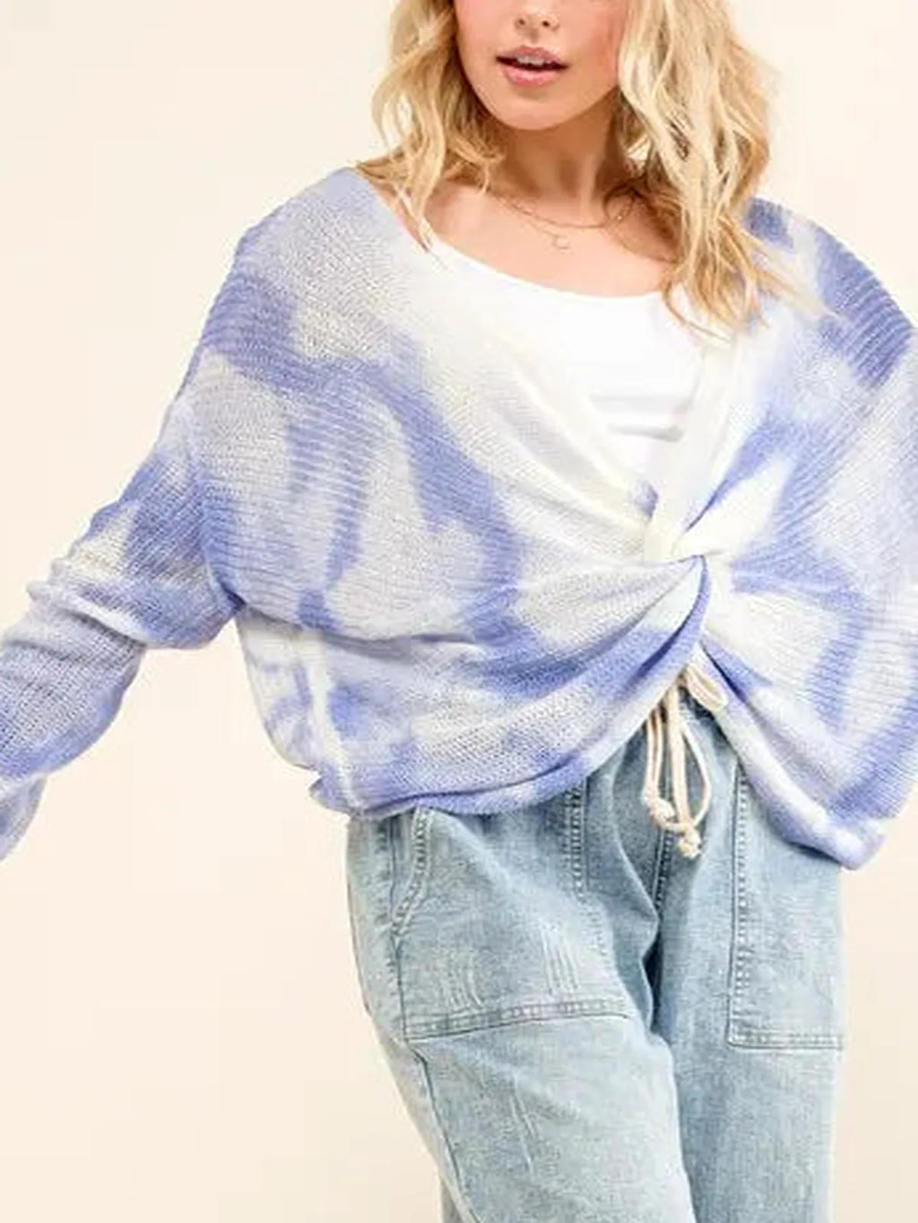 Stylish Blue Tie Dye Twisted Sweater: Perfect for Casual Chic Looks
