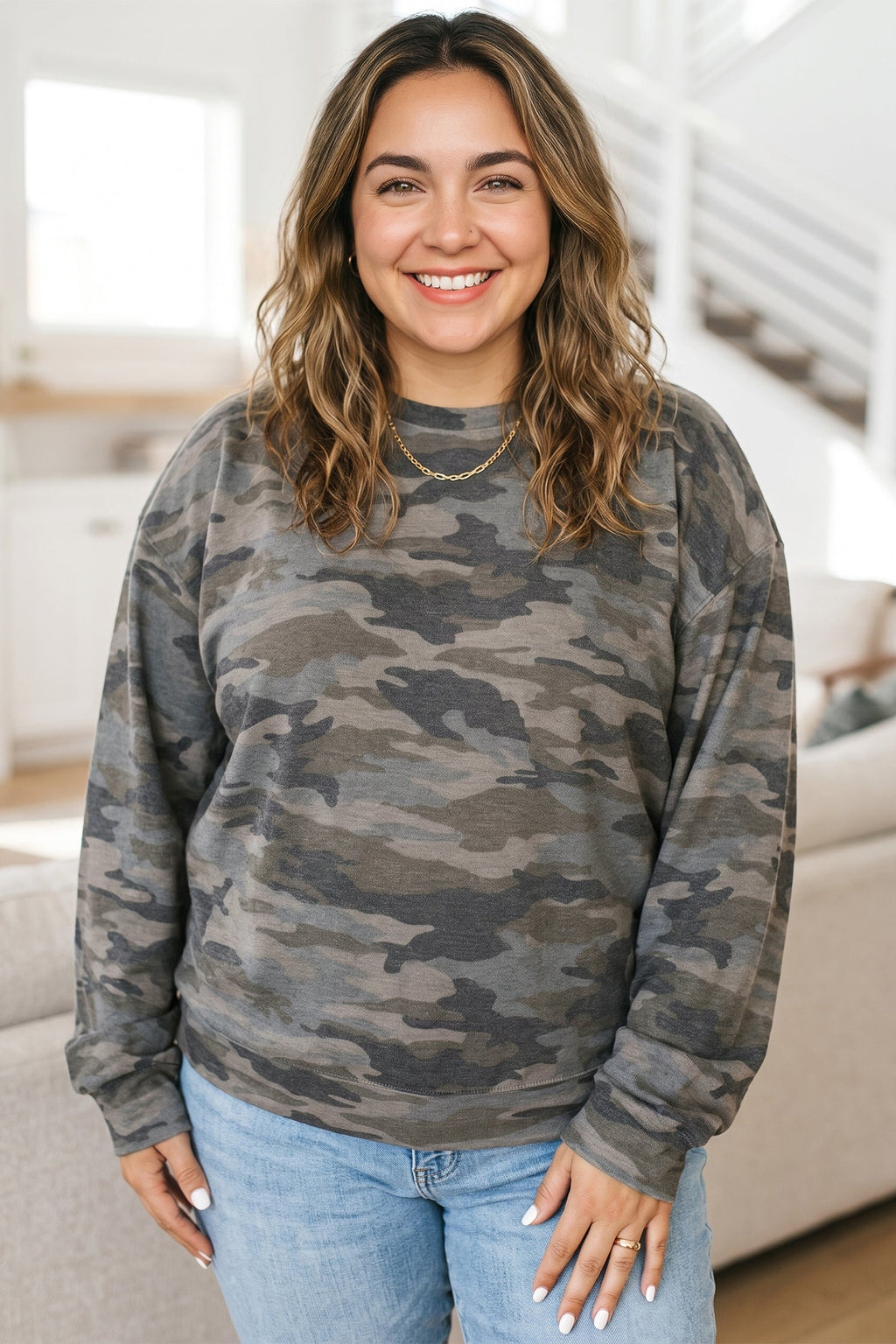 Plus Size Camo Crew Neck Long Sleeve Sweatshirt